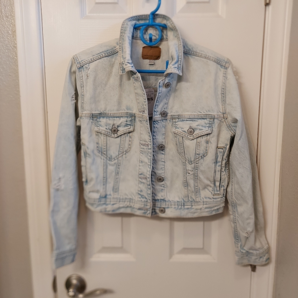 American eagle outfitters acid washed distressed jeans jacket nwot